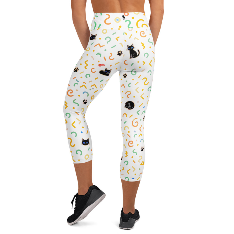 Yoga 90s Cat Capri Leggings